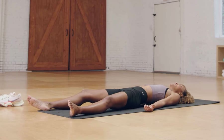 posturas de yoga para estirar y aliviar la tension