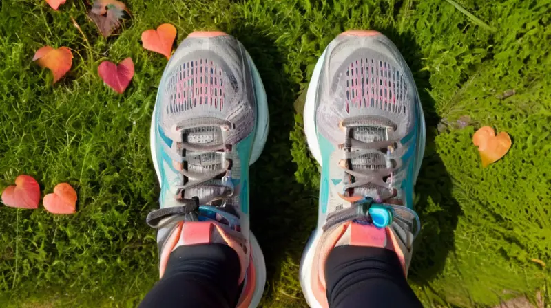 Teléfono muestra Fitbit en ambiente activo